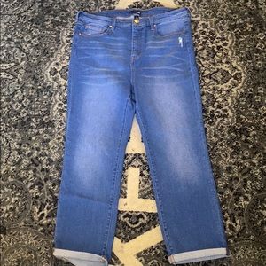 HIGH WAISTED FASHION NOVA MOM JEANS